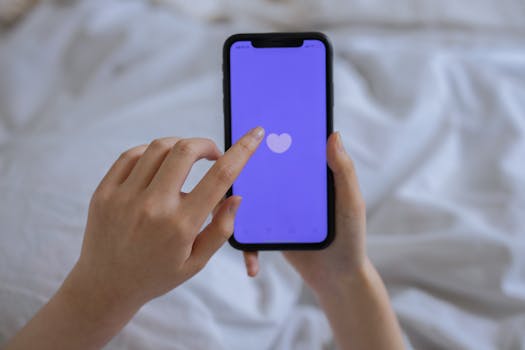 person using an app for time management